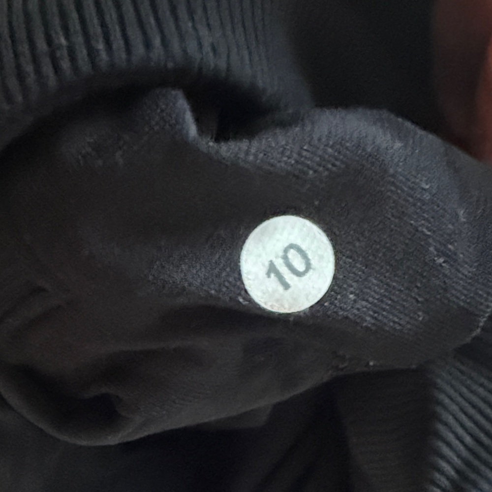 Lululemon Athletica Black Dance Studio Cropped Pants - Picture 2 of 7